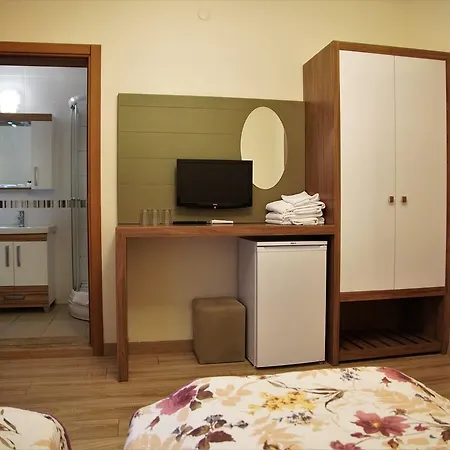 Marina Bed & Breakfast *